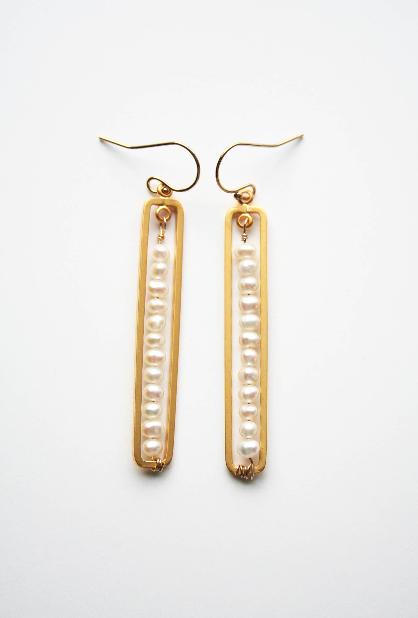 Pearl Bar Earrings | Modern Pearls